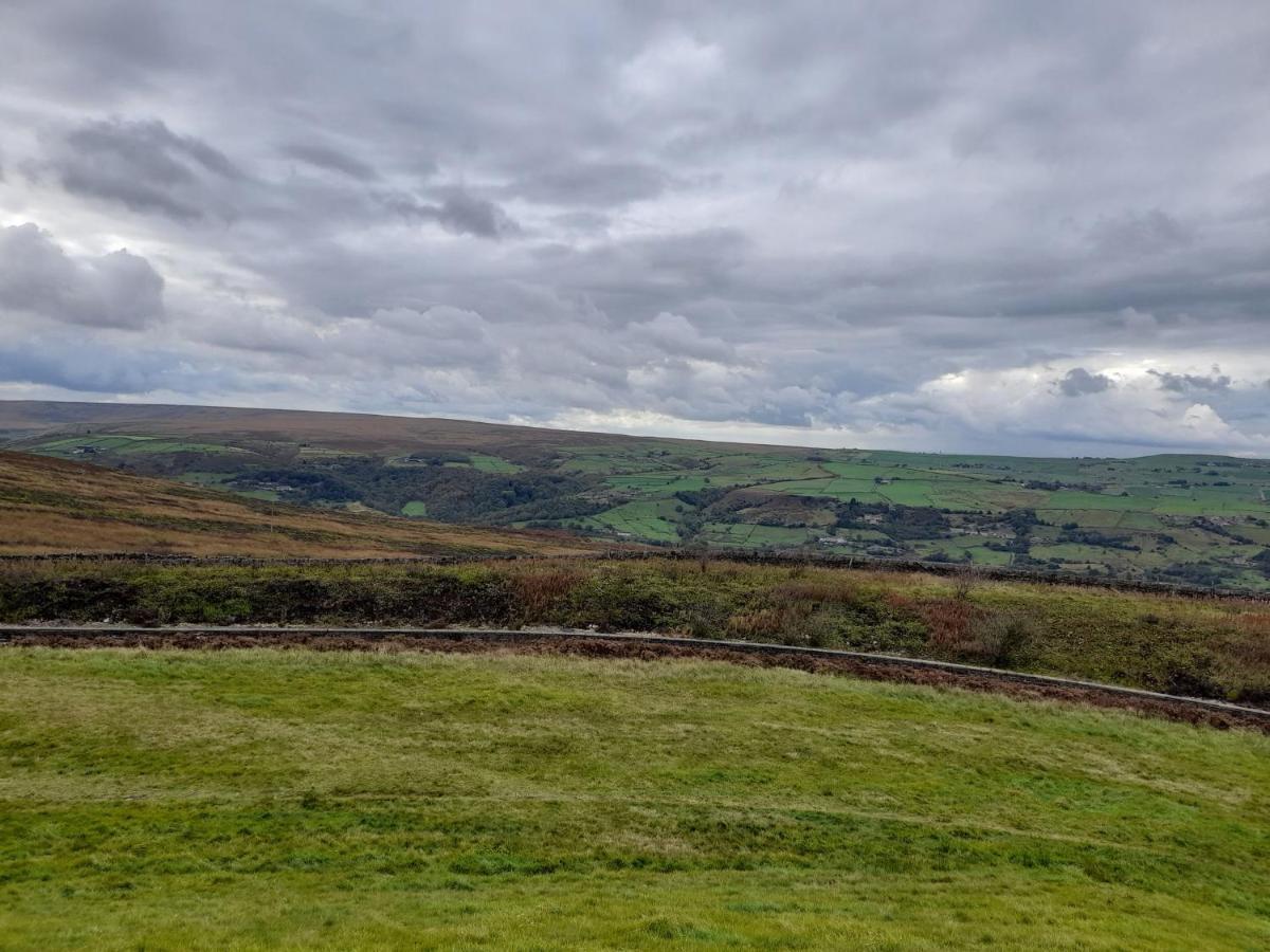 Tyas Cottage Slaithwaite Exterior photo
